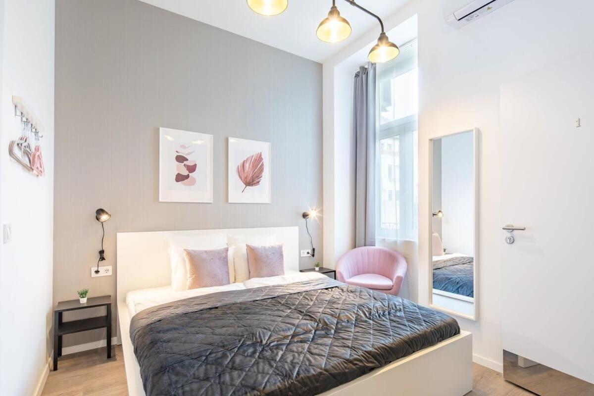 Extreme Central - Modern Mini Studio Budapest Extérieur photo